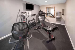 Days Inn by Wyndham Galt - Elk Grove South - Galt - 4
