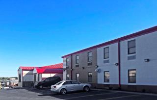 Econo Lodge Truman Inn - 0