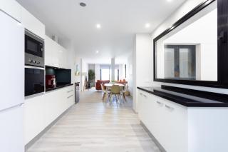 New 140m2 loft-style flat at town heart, 3 beaches close CASA LEON - El Médano - 2