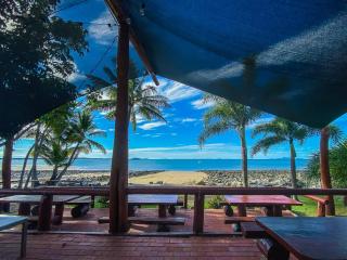 WhitsunStays - The Resort by the Sea - Mackay - 4