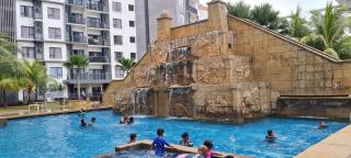 Beachfront Villa at Swiss Garden Resort Residences - 16pax - 3