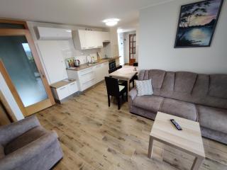 Bertalan Apartman - Vonyarcvashegy - 8