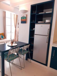 App Rosanna, Estoril Beach, 2steps from the sea, Free Wi-Fi & AC - 2