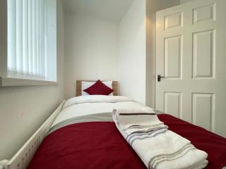 Moor View Professional Let - Durham - 8
