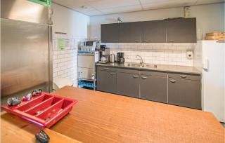 Beautiful Home In Den Ham With Kitchen - Den Ham - 9