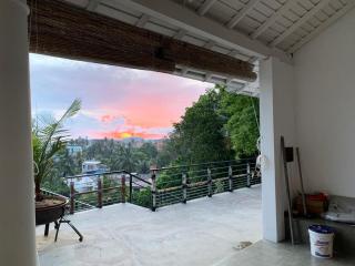 Pinipahana Walauwa Resort & villa - 1