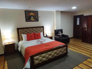 HOTEL VELANEZ SUITE Riobamba - Riobamba - 3