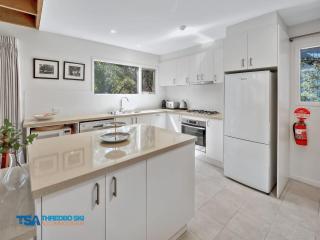 Snowy Chalet - Thredbo - 5