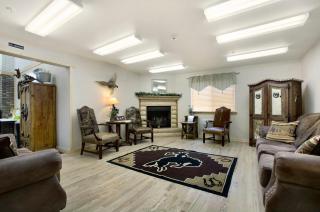 Super 8 by Wyndham Powell - Powell - 4