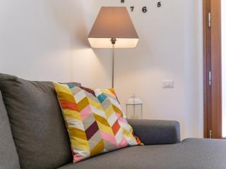 Queen Margaret Apartment - 1