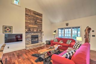 Tranquil Hendersonville Cabin with Mountain Views! - Hendersonville - 9