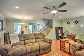 Burke Family Home with Deck and Easy City Access! - Burke - 6