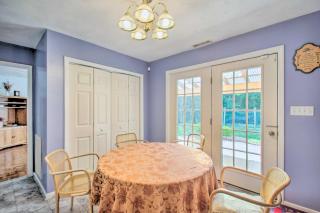 Forest Family Escape 2 Miles to Poplar Forest - 1