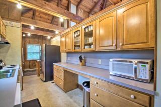 Vintage Massanutten Resort Villa with Deck! - McGaheysville - 1