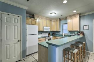 South Padre Island Condo Pool and Beach Access - 3