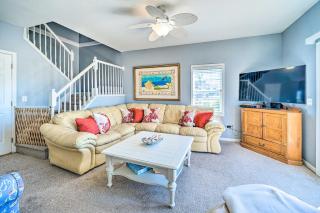 Spacious North Topsail Family Home with 2 Decks - North Topsail Beach - 6