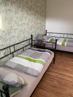 familienfreundliche Ferienwohnung Tina - Rollshausen - 4