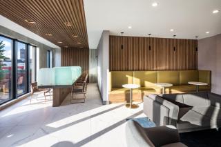 Global Luxury Suites at The Arches - 3