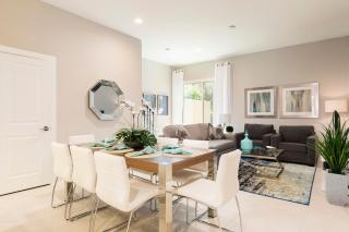 4 BR 4 BA Deluxe Villa Full Kitchen 5min to Disneyworld - Orlando - 5