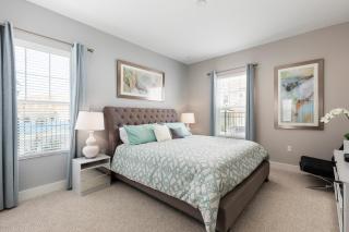 5 BR 6 BA Luxury Villa 5 min to Disneyworld Hot Tub & BBQ - Orlando - 0