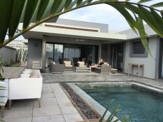 Luxury Villa at Royal Park Sandpiper - 0