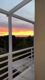 Casa espaçosa cpm linda vista pro verde - 9