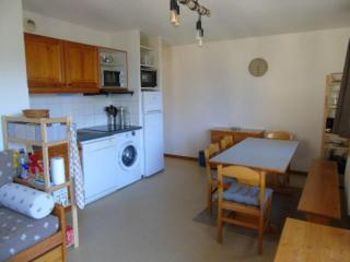Appartement 3P+Cabine, 8 pers, proche remontées, parking - FR-1-561-83 - 8