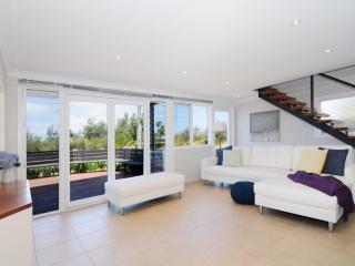 Arcadia - Large 4BR beach home & optional studio - Vincentia - 4