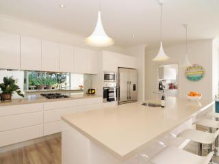 Beach Bliss - Pet-friendly central Huskisson home - Vincentia - 4