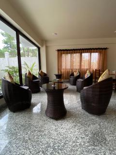 The Arbour Inn - Shillong - 8