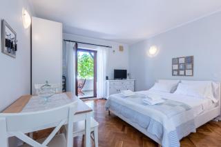 Apartments Vladan with Terrace - Baška - 6