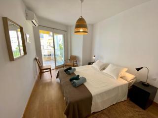 Apartment Overlooking the Beach - Marbella - 2