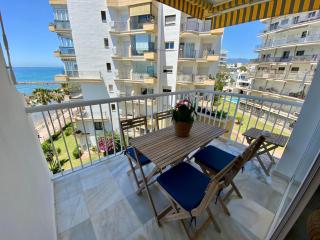 Apartment Overlooking the Beach - Marbella - 8