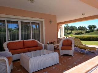 Casa La Familia - 6