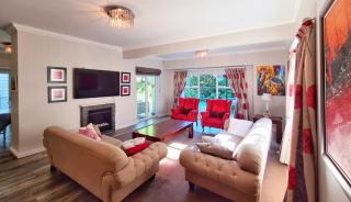 Cape Town Lock-and-Go House Ideal for your Holiday - 8