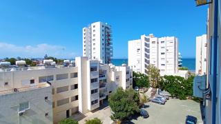 5 min to the Beach Holiday Shared Apartment incl NETFLIX - private ROOM in 3 bdr Apt - Larnaca - 7