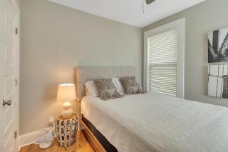 Recently Renovated Home in the Heart of Bellevue! home - Bellevue - 4