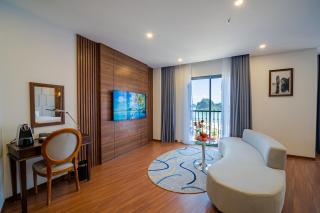 Paddington Hotel Halong Bayview - Ha Long - 8
