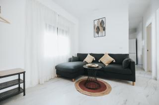 Shiny Nab Super Family Apartment - Málaga - 9