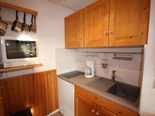 Studio cabine aux Saisies avec balcon sud, proche centre et pistes, parking, casier à skis - FR-1-293-207 - Les Saisies - 8