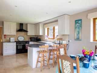 Kingfisher Cottage - 2