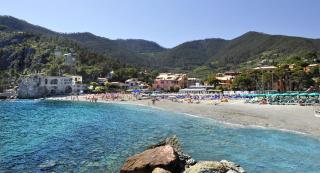 MONTEROSSO...A DUE PASSI DAL MARE - Monterosso al Mare - 8