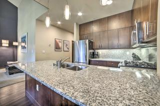 Modern Mammoth Lakes Condo Ski, Hike, and More! - Mammoth Lakes - 3