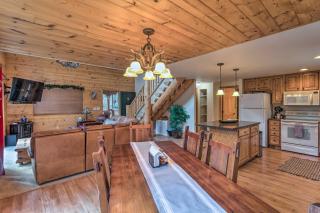 Fish, Hike and Explore Prescott Cabin with Grill! - Walker - 3