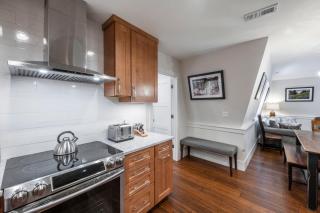 Luxury three bedroom condo, outdoor swimming pool, walk to hiking and biking trails - Park City - 3