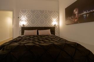 Downtown Suite - 3