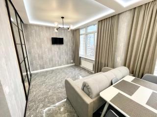 Сozy 704 Sunrise Apartments on the 22nd floor in the center - Odessa - 8