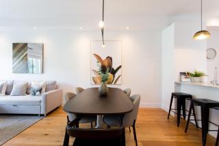 Exquisite Modern Condo in Little Italy by Den Stays - Montreal - 3