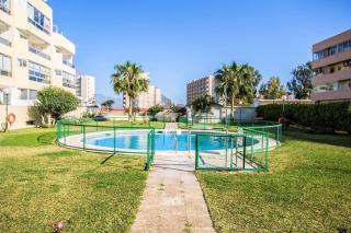 Lovely apartment in Torremolinos Views of the sea, pool, terrace, sofa bed and fully equipped kitchen - Torremolinos - 1