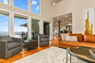 Riverview Luxury Retreat - 7